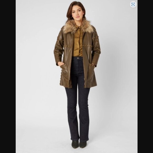 Adrienne Landau BRASS STUD LEATHER JACKET SIZE L/XL  NWT - Picture 2 of 4